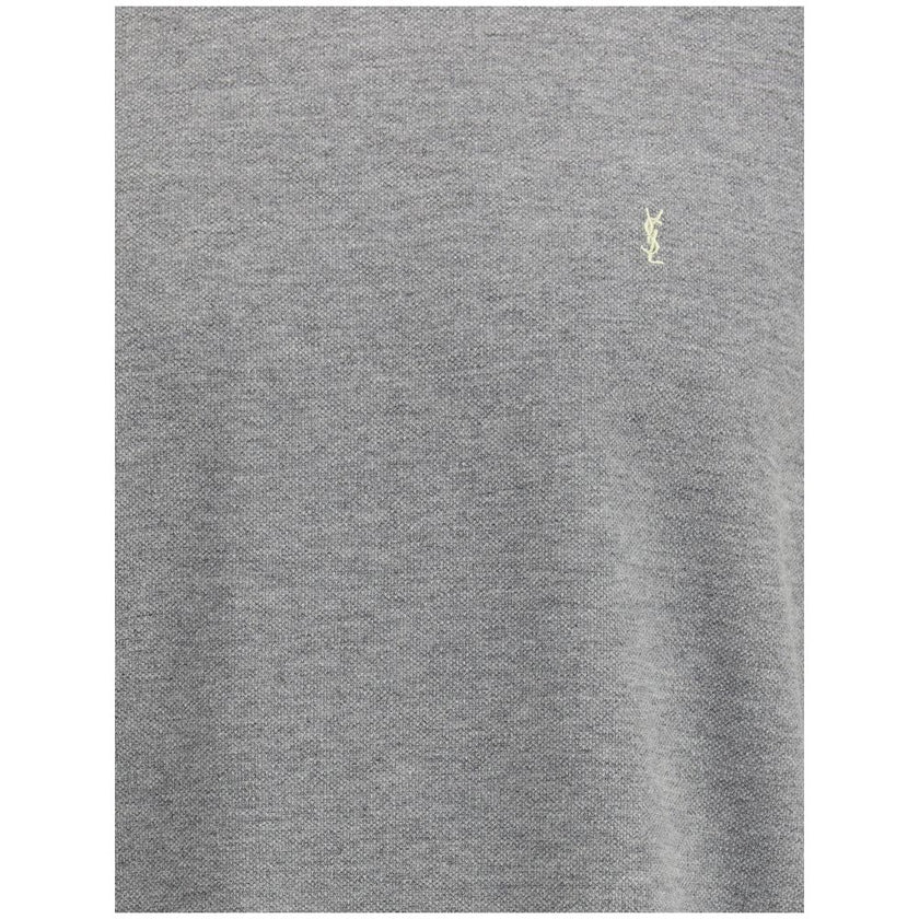 Grey Cotton Oversized T-shirtSaint Laurent’s oversized T-shirt is a casual yet sophisticated piece with a ribbed crew neck for comfort. The brand’s iconic logo, stitched on the front, adds a touch of understated elegance. The mélange pattern gives a sligh
