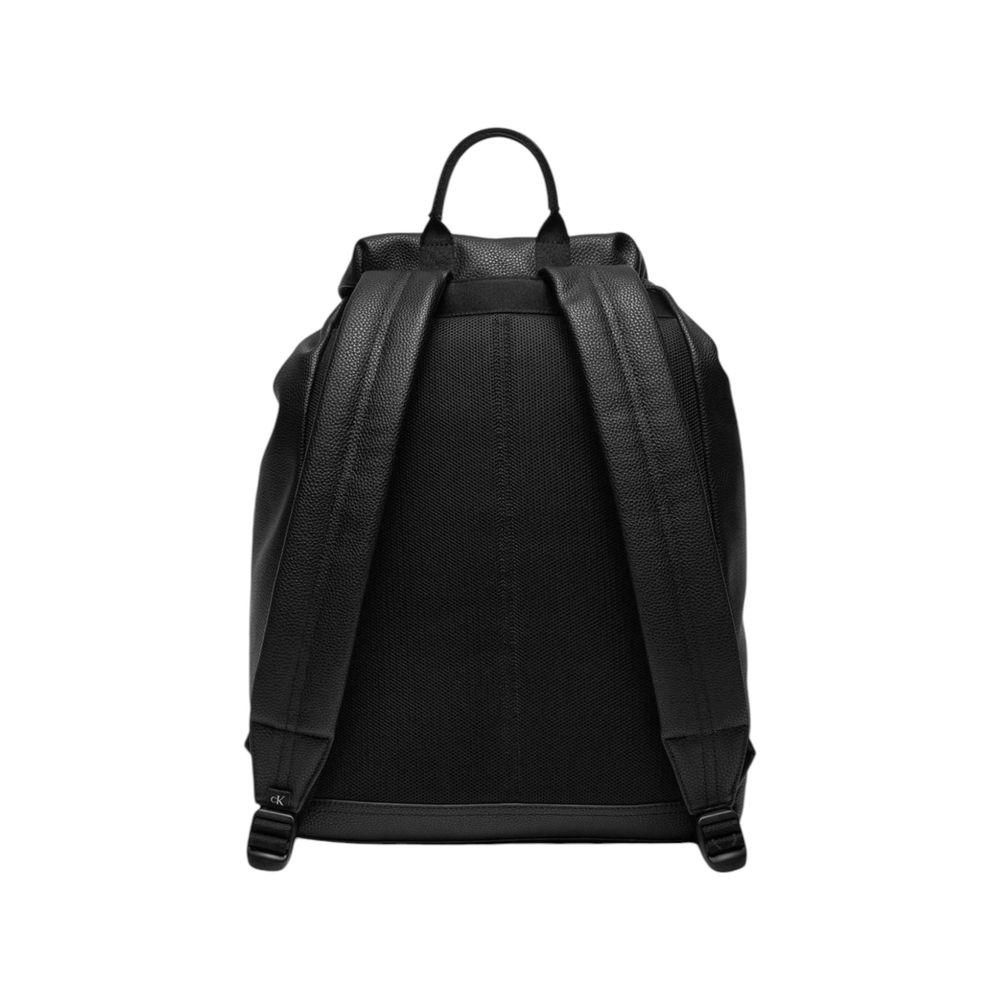 Black Polyethylene BackpackDiscover the Calvin Klein Jeans K50K512544 – Over Webbing Flap backpack, a versatile and modern accessory perfect for the contemporary man. Made from 100% polyurethane, this bag combines durability and style, making it ideal for