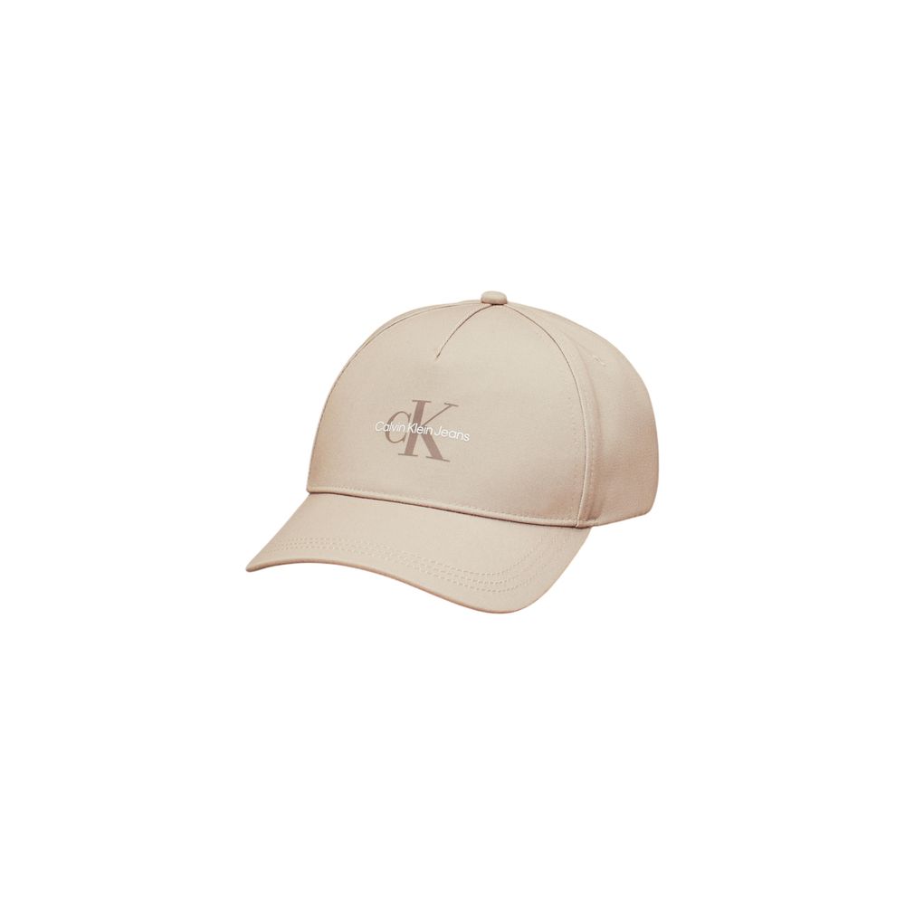 Beige Recycled Polyester Cap (Baseball Hat)The Calvin Klein Jeans MONOLOGO PRINT CAP WARM men’s cap is a versatile and modern accessory, perfect for completing your casual look. Made from a blend of recycled polyester and polyester, it offers a comfortabl
