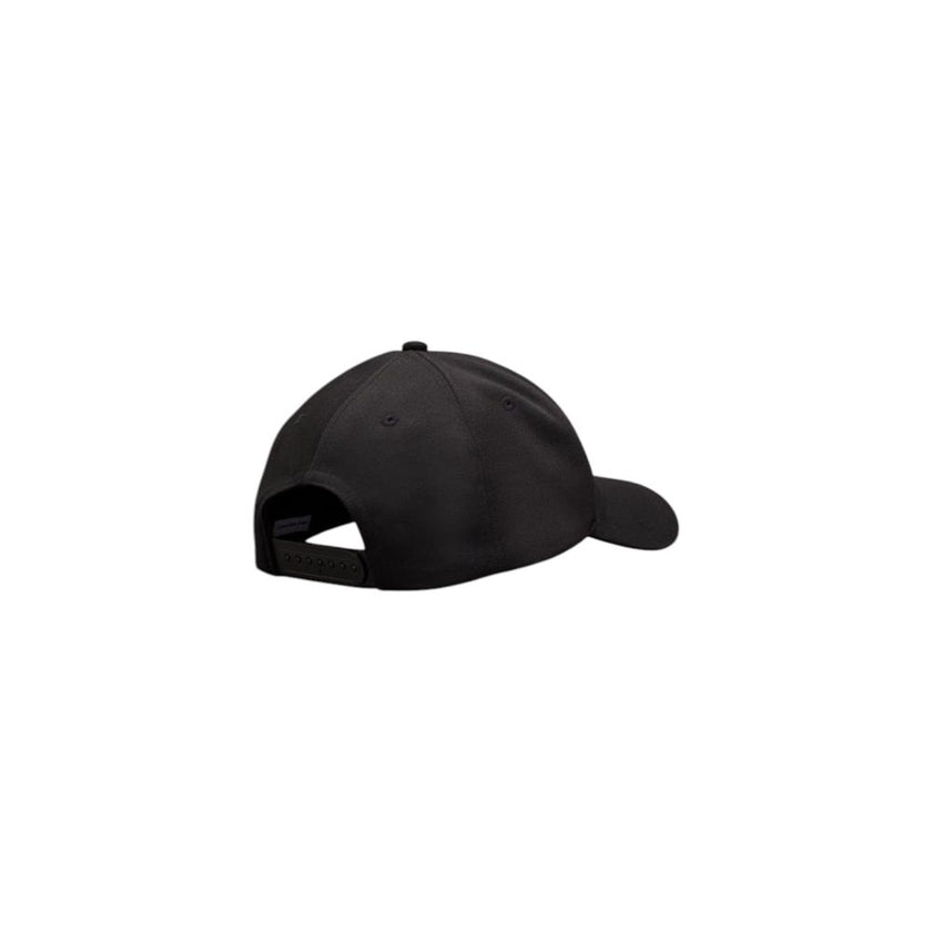 Black Recycled Polyester Cap (Baseball Hat)The Calvin Klein Jeans MONOLOGO PRINT CAP WARM men’s cap is a versatile and modern accessory, perfect for completing your casual look. Made from a blend of recycled polyester and polyester, it offers a comfortabl