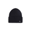 Black Wool Cap (Baseball Hat)Discover the Calvin Klein CK METAL CHUNKY RIB BEANIE, a stylish and versatile accessory for your winter wardrobe. Made from high-quality materials, 90% wool and 10% cashmere, this beanie offers exceptional softness and warmth,