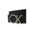 Bicolor Leather BeltThe Calvin Klein CK 3.0 MONO reversible belt is an elegant and versatile accessory, made from 100% high-quality leather. This model features a refined and modern design, highlighted by the distinctive CK logo buckle, adding a touch of