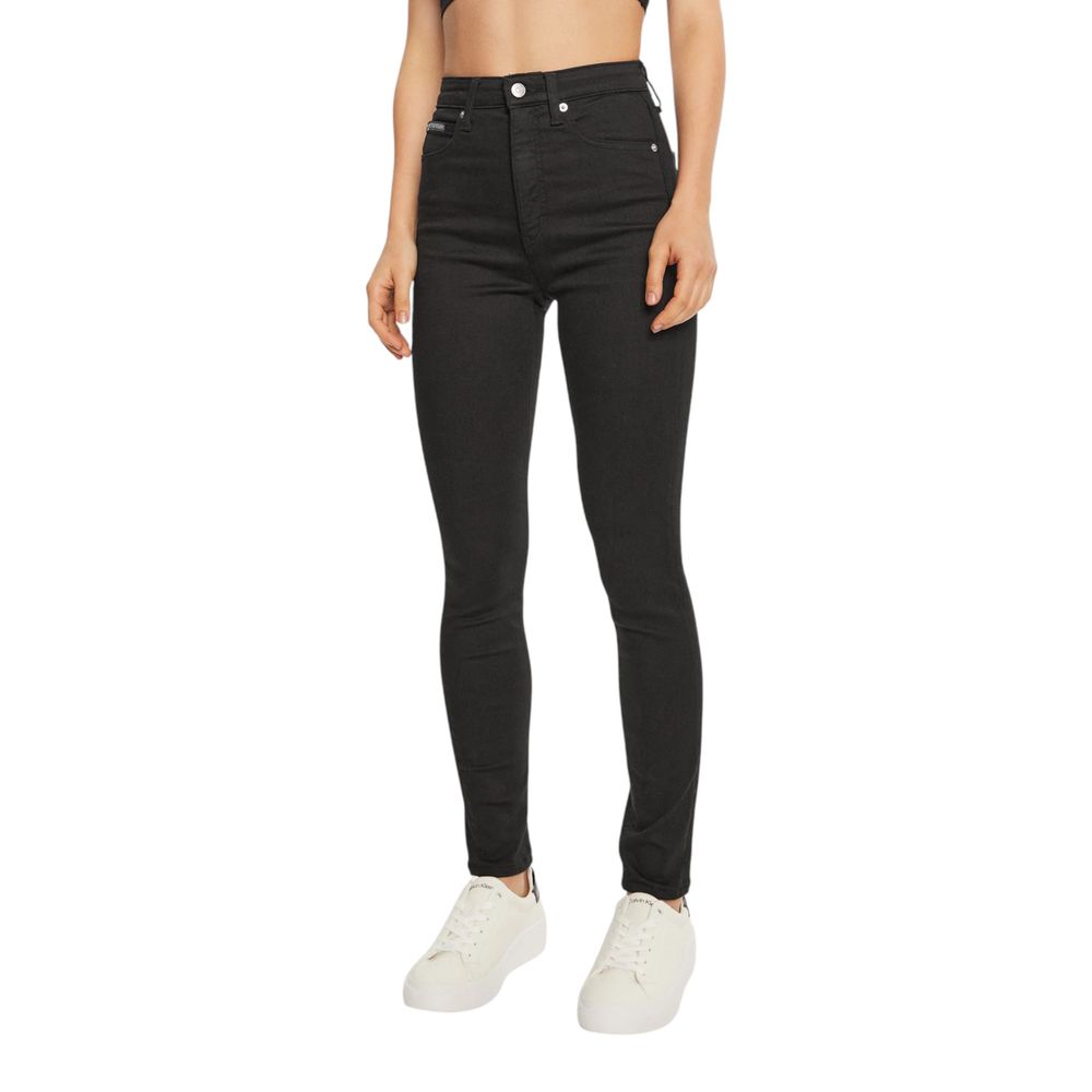 Black Cotton Skinny JeanDiscover the Calvin Klein Jeans HIGH RISE SKINNY J20J224013 skinny and super-skinny jeans for women, an essential piece for your wardrobe. Made with high-quality materials, these jeans consist of 78% cotton, 18% polyester, and 4% e