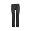 Black Cotton Skinny JeanDiscover the Calvin Klein Jeans SLIM STRAIGHT J30J326834 men’s slim jeans, an essential piece for your wardrobe. Made from 99% cotton and 1% elastane/lycra, these jeans offer a comfortable fit with a slight stretch that ensures fre
