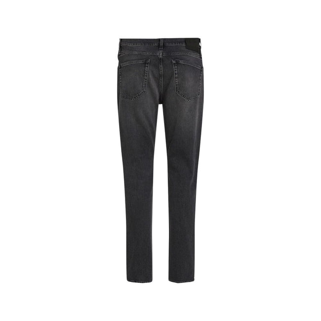 Black Cotton Skinny JeanDiscover the Calvin Klein Jeans SLIM STRAIGHT J30J326834 men’s slim jeans, an essential piece for your wardrobe. Made from 99% cotton and 1% elastane/lycra, these jeans offer a comfortable fit with a slight stretch that ensures fre