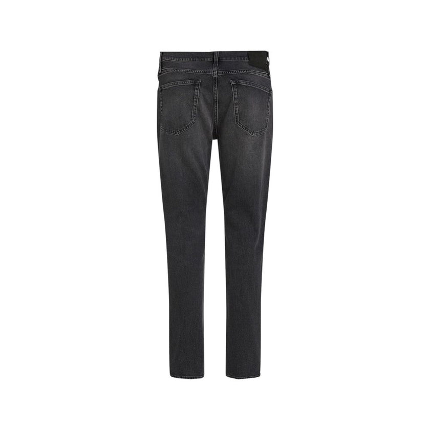 Black Cotton Skinny JeanDiscover the Calvin Klein Jeans SLIM STRAIGHT J30J326834 men’s slim jeans, an essential piece for your wardrobe. Made from 99% cotton and 1% elastane/lycra, these jeans offer a comfortable fit with a slight stretch that ensures fre