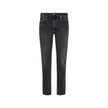 Black Cotton Skinny JeanDiscover the Calvin Klein Jeans SLIM STRAIGHT J30J326834 men’s slim jeans, an essential piece for your wardrobe. Made from 99% cotton and 1% elastane/lycra, these jeans offer a comfortable fit with a slight stretch that ensures fre