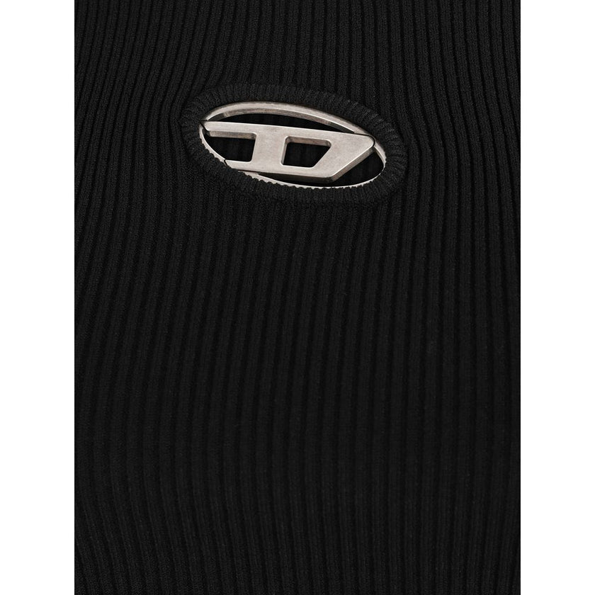 Black Rayon Long Sleeve T-ShirtM-Vera-Ls Long Sleeve Top by Diesel, cropped pattern, all-over ribbed design, boat neck, cut-out detail with iconic three-dimensional brand logo plaque, monochrome pattern, slim fit. Season: AW25 Composition: GENERAL 83% Ray