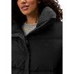 Black Polyester ClothingThe Relaxed Puffer jacket by Calvin Klein Jeans is perfect for women seeking comfort and style in one piece. Made from 100% polyester, this puffer provides excellent protection against the cold, thanks to its generous padding and e
