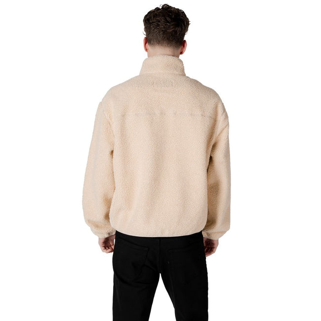 Cream Recycled Polyester Jackets & CoatDiscover the HALF ZIP SHERPA J30J326679 jacket by Calvin Klein Jeans, a perfect garment for the modern man seeking comfort and style. Made from 70% recycled polyester and 30% polyester, this jacket is not only eco-fr