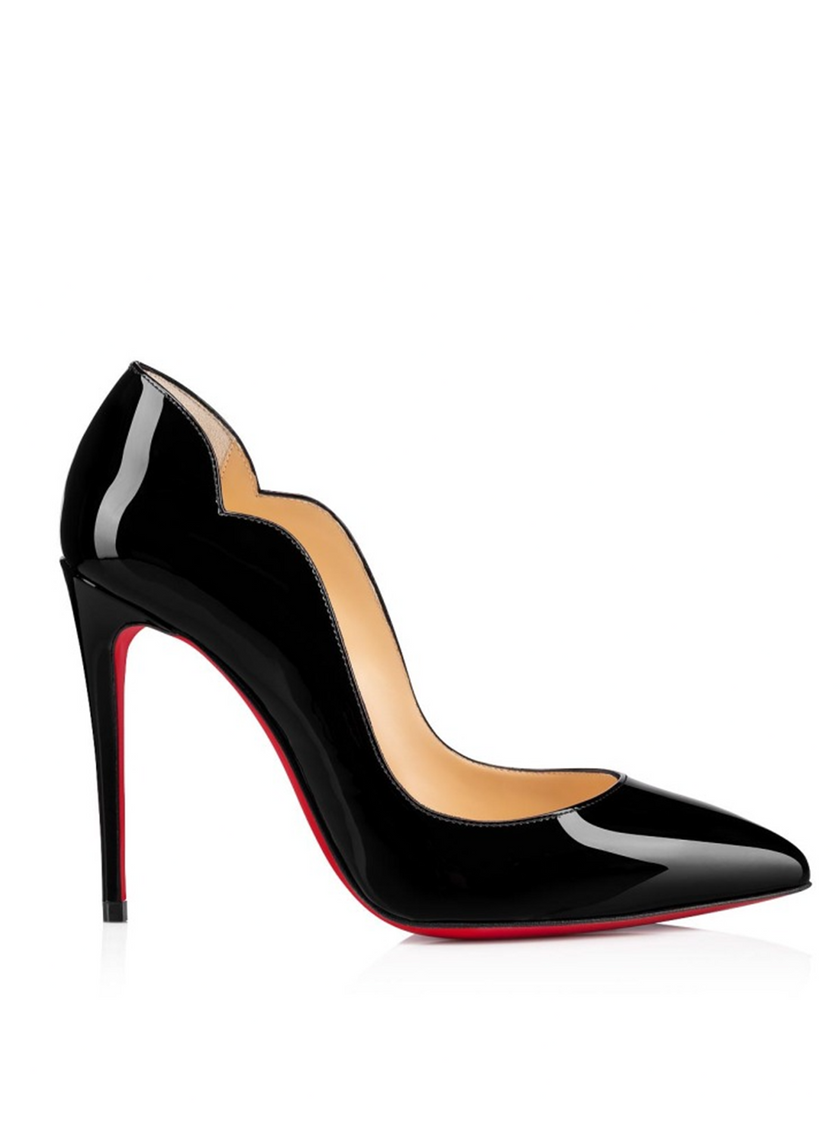 Black Patent Leather Hot Chick Pumps 100CHRISTIAN LOBOUTIN Gorgeous brand new with tags, Black Patent Leather Hot Chick Pumps Model: Hot chick Color: Black Material: 100% Patent Leather Logo details Made in Italy Collection: Carry Over Heel height: 10 cmB