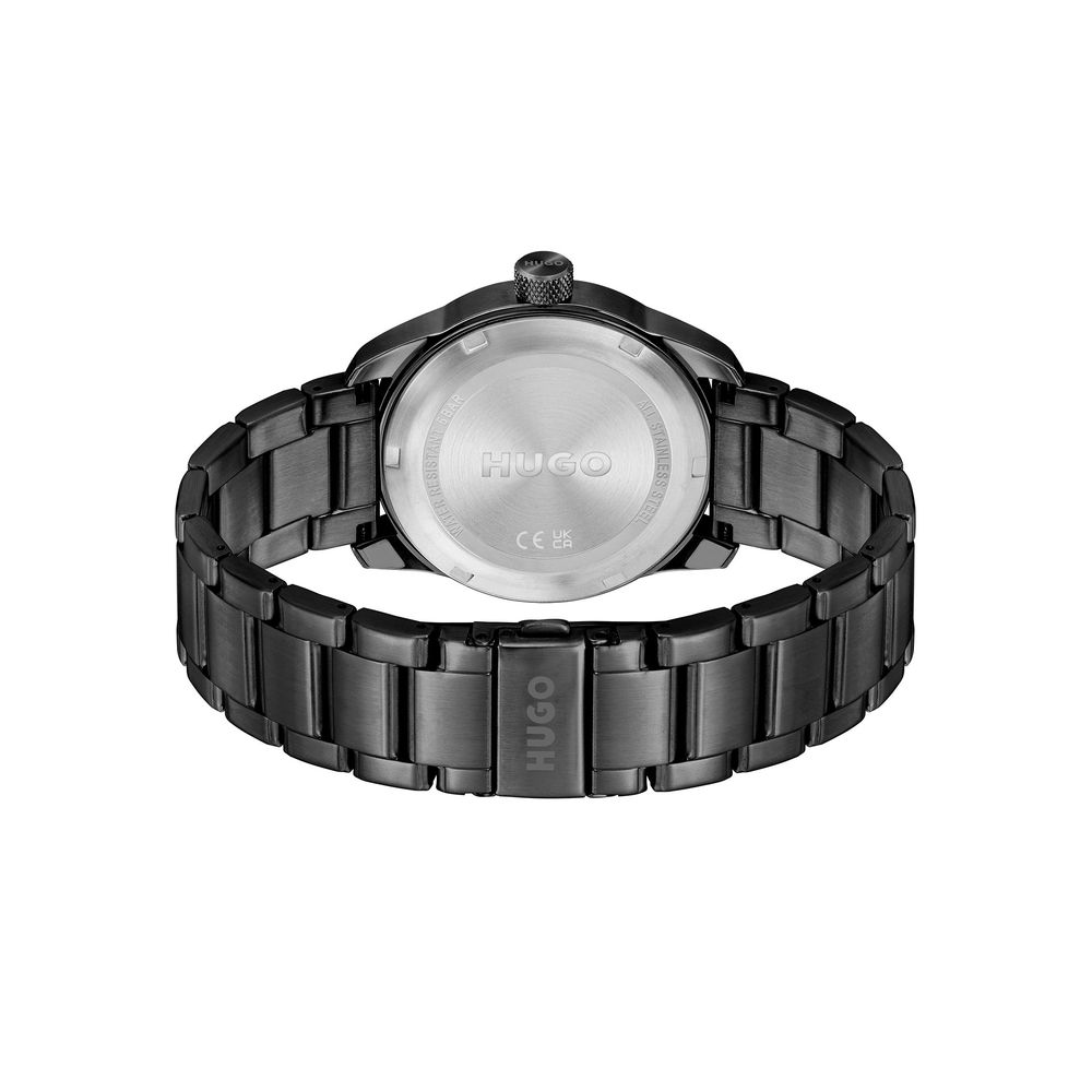 Black Stainless Steel WatchType of mechanism: QUARTZ.Display: ANALOGICAL.Material Of Case: STAINLESS STEEL.Colour Of Case: BLACK.Material Of Bracelet: STAINLESS STEEL.Colour Of Bracelet: BLACK.Dial Colour:BLACK.Glass type: MINERAL.Clousure: PRESSURE.Water