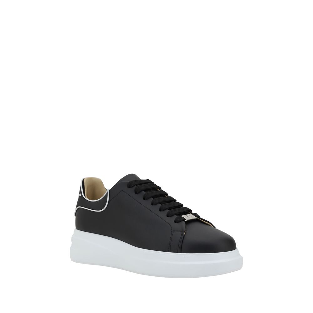 Schwarze Low-Top-Sneakers aus Leder mit Monogramm-Ferse