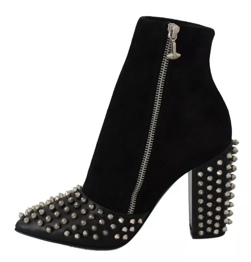 Black Suede Studded Heels Ankle Boots ShoesPHILLIP PLEIN Gorgeous brand new with tags, 100% Authentic PHILLIP PLEIN Shoes. Model: Ankle pointed toes skinny heels boots Material: 100% Suede Colour: Black Studded Leather sole Zipper opening on the side Logo