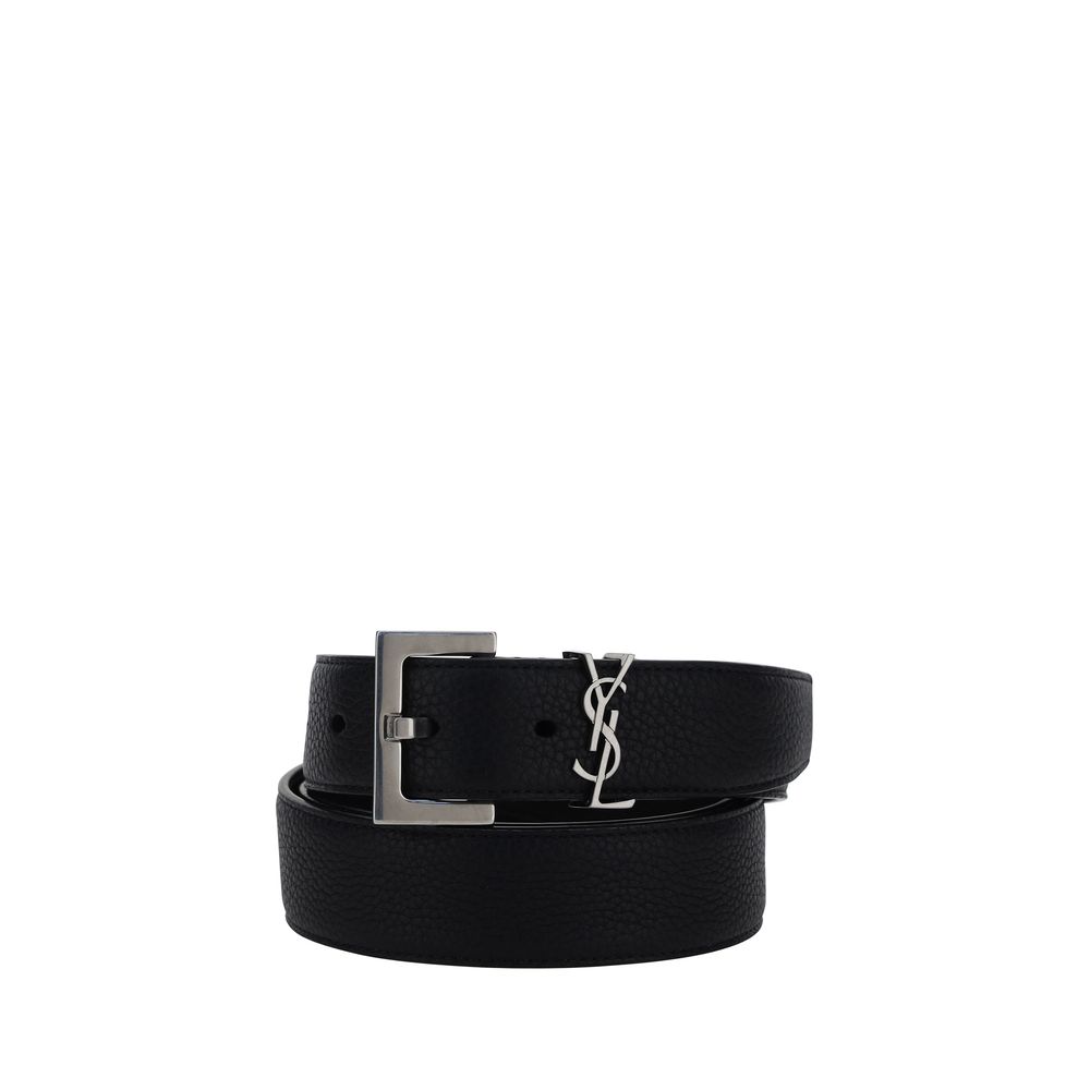 Black Calf Leather Bos Taurus Regular BeltCalfskin Belt by Saint Laurent, loop detail with iconic YSL logo, square metal buckle, adjustable closure. Season: AW25 Composition: 100% Calf Leather Bos Taurus MADE IN ITALYBlack Calf Leather Bos Taurus Regular