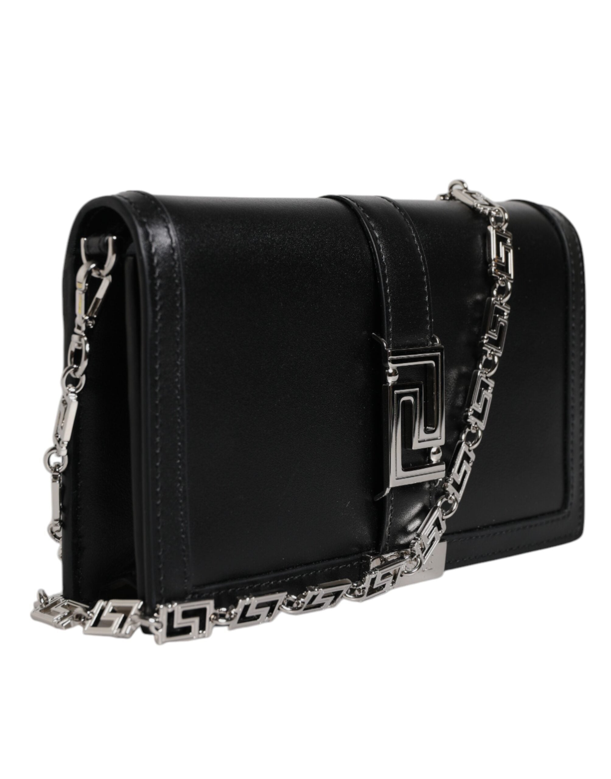 Black Calfskin Leather Chain Strap Shoulder Crossbody BagVERSACE Absolutely stunning, 100% Authentic brand new VERSACE solid color, crossbody strap bag. Model: Crossbody bag Material: Calfskin Leather Color: Black Black inner lining with inside pocket Han