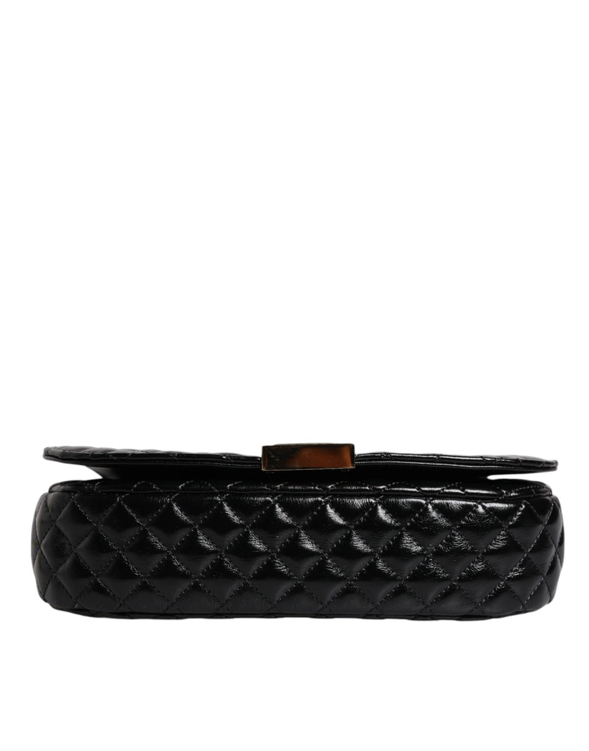 Black Calf Leather Quilted Shoulder Strap BagVERSACE Absolutely stunning, 100% Authentic, brand new VERSACE solid color, shoulder strap. Model: Shoulder bag Material: Calfskin Colour: Black Black inner lining with inside pocket Handle: Adjustable shoulder
