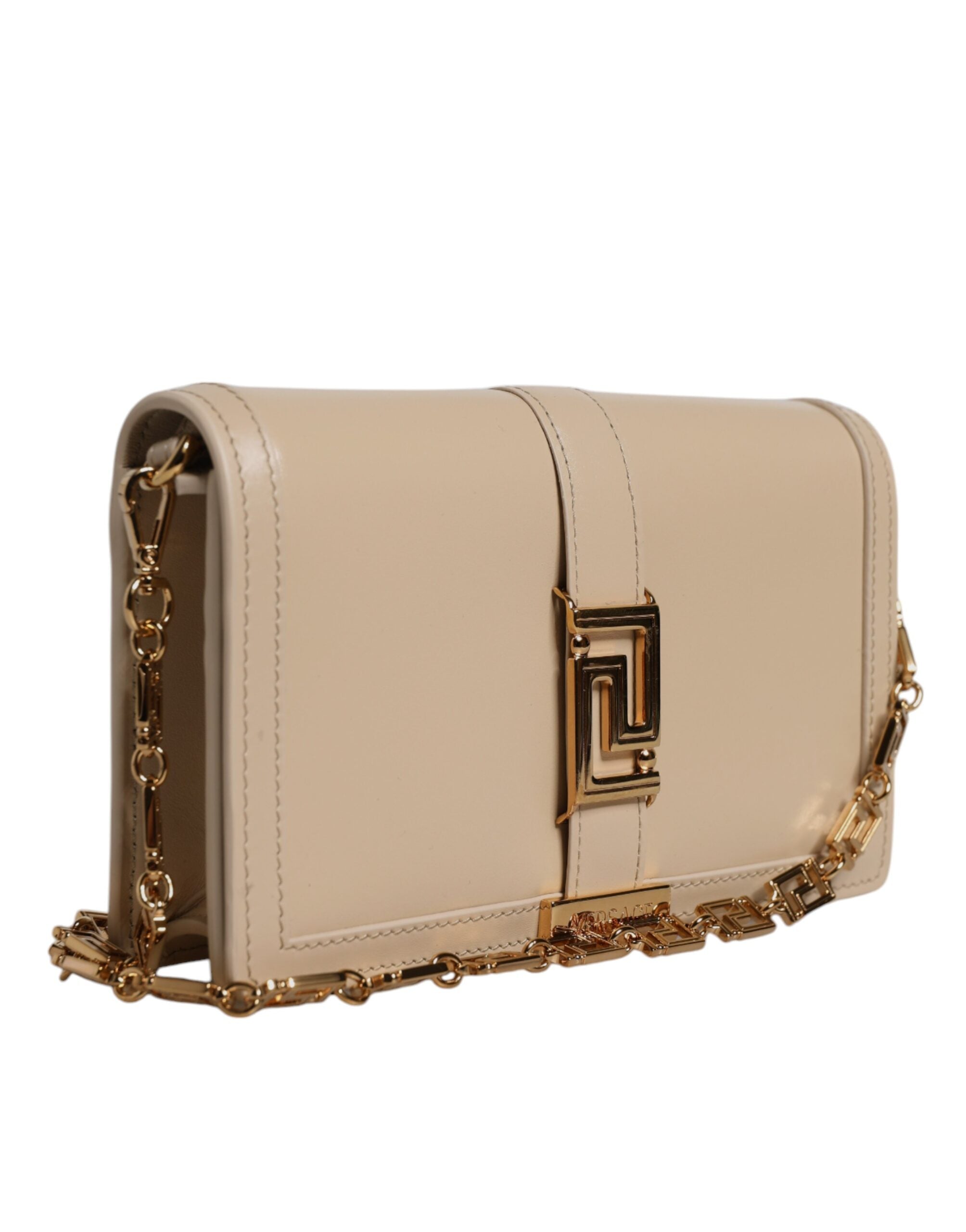 Beige Gold Chain Calf Leather Wallet Crossbody BagVERSACE Absolutely stunning, 100% Authentic, brand new VERSACE solid color, crossbody strap bag. Model: Crossbody bag Material: Calfskin Leather Color: Beige Black inner lining with inside pocket Handle: C