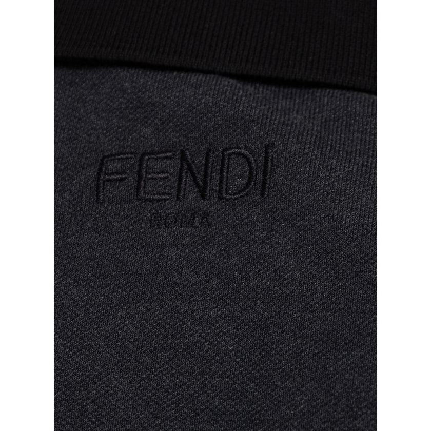 Black Cotton Polo ShirtFendi black short sleeve polo, small black writing with contrasting fluorescent yellow letter and tone-on-tone embroidered logo. Made In Italy SKU: 24OTT276Black Cotton Polo Shirt${tagsFendiAulae Black Cotton Polo Shirt FendiAulae B