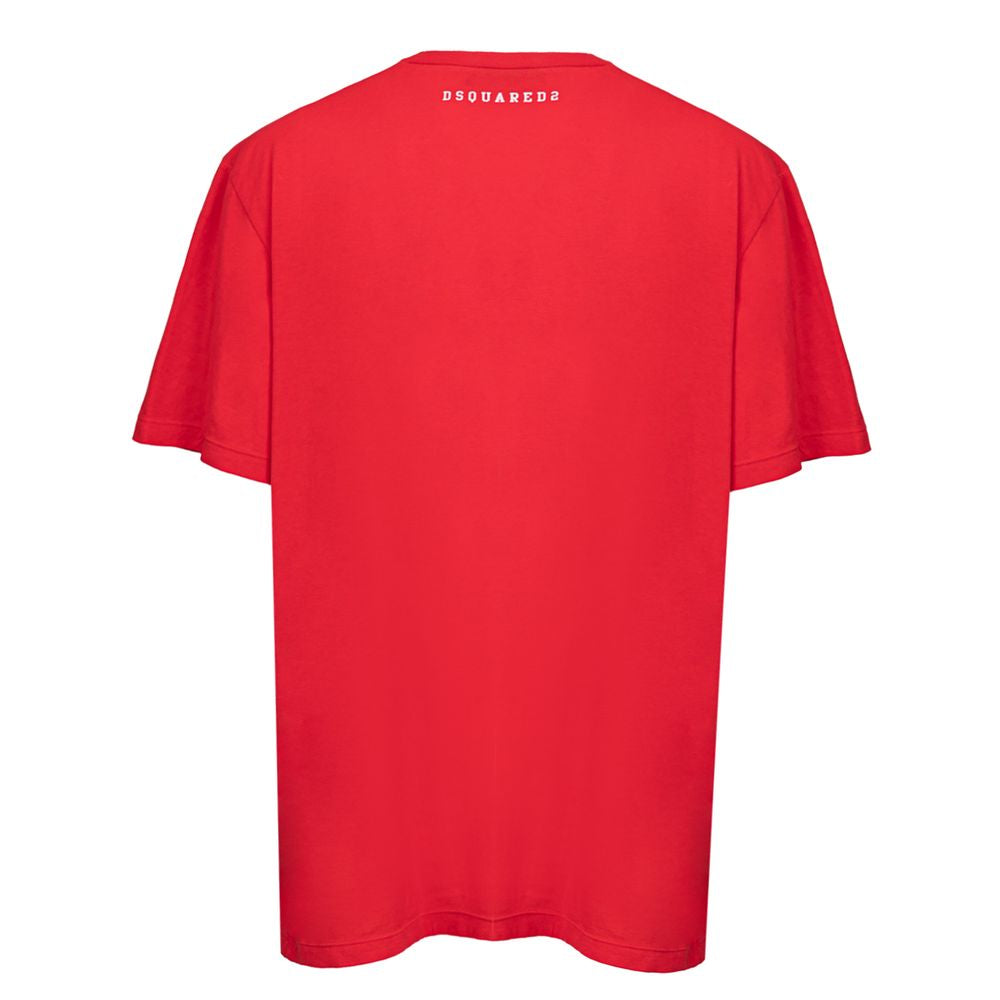 Red Cotton T-ShirtDsquared2 Overfit T-shirt in Red Cotton with Front Print. Crew neck, short sleeves, front print ‘Dean Crew’ in white, back contrasting printed logo. Overfit fit. Composition: 100% Cotton. Inner Sku: 24SET07Red Cotton T-Shirt${tagsDsquare