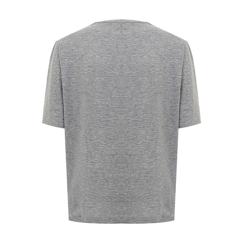 Chic Gray Cotton Tee for the Modern WomanExude effortless style with this versatile and comfortable gray tee by Dsquared². Crafted from high-quality cotton, this top is a testament to casual luxury and Italian craftsmanship. Perfect for those seeking a bl
