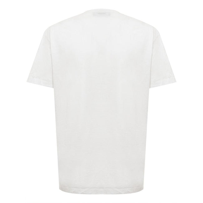Chic White Cotton Staple TeeExperience the perfect blend of simplicity and elegance with our white cotton tee. Crafted with premium quality cotton and designed to provide a comfortable yet chic silhouette, this essential top is a versatile addition to any