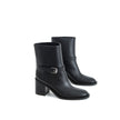 Black Leather Ankle BootsBurberry leather ankle boots in black, buckle ankle strap with logo print, round toe. Composition: 100% Leather-Interior zip:23GIU146-150Black Leather Ankle Boots${tagsBurberryAulae Black Leather Ankle Boots BurberryAulae Black Le