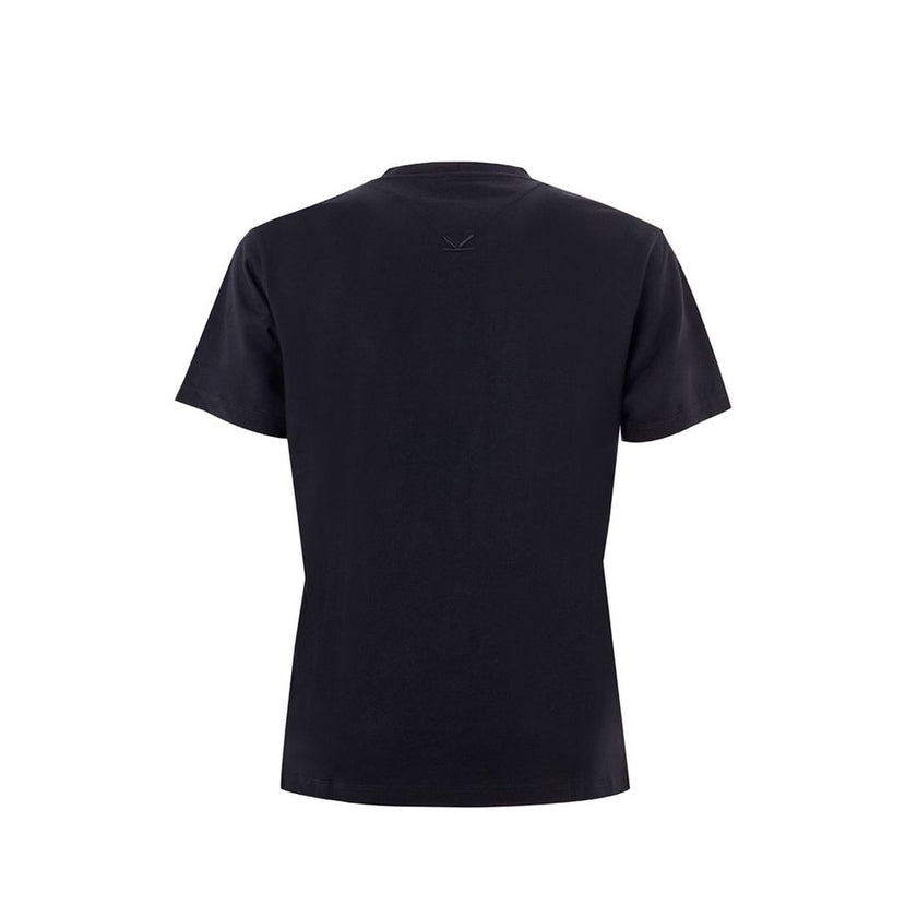 Elegant Cotton Tee in Timeless BlackIndulge in the epitome of casual luxury with our Kenzo black cotton T-shirt. Designed for the discerning gentleman, this tee combines comfort with elegance, making it a versatile addition to any wardrobe. Perfect for a