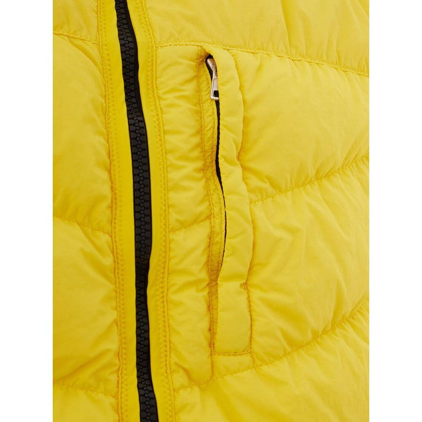 Mens Vibrant Yellow Outdoor JacketEmbrace the great outdoors with this striking Yellow Jacket by Woolrich, designed to add a pop of color and style to any adventurous wardrobe. Perfect for those who don’t compromise on style while seeking functionality, t