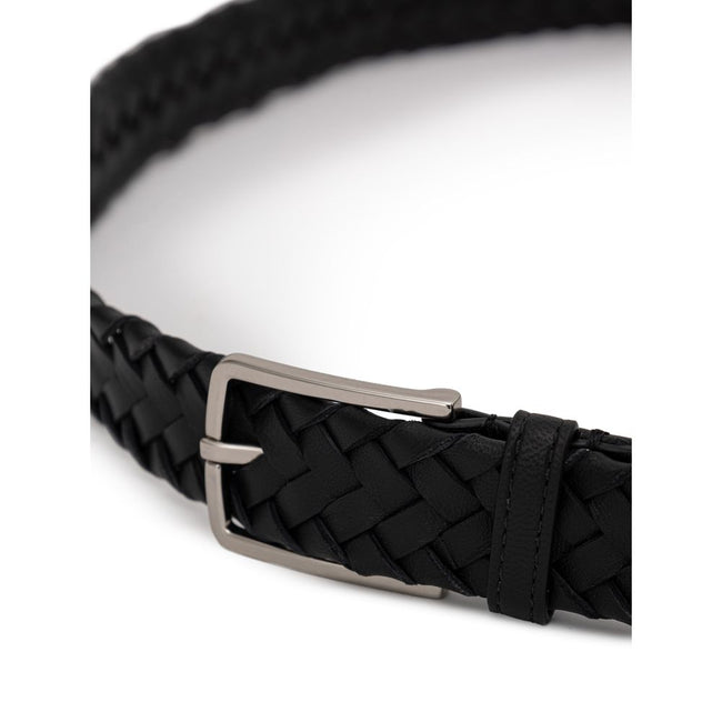 Black Leather Regular BeltPadded Leather Belt Intrecciato Motif Bottega Veneta. Closure with satin steel buckle with loop, woven leather. Composition: 100% Leather Internal SKU: 25MAR56 Brand SKU: 797776V0018Black Leather Regular Belt${tagsBottega VenetaA