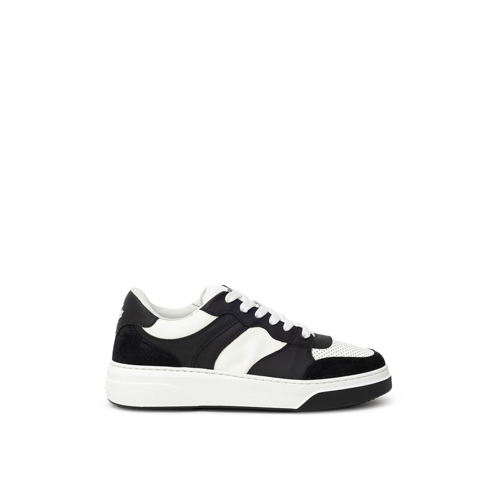 Black And White Leather Athletic SneakersDsquared2 Leather Bumper Sneakers. Front fastening with white laces, in white and black leather with black suede inserts on the front and back. Contrasting maple logo printed on the back, high white rubber sole and