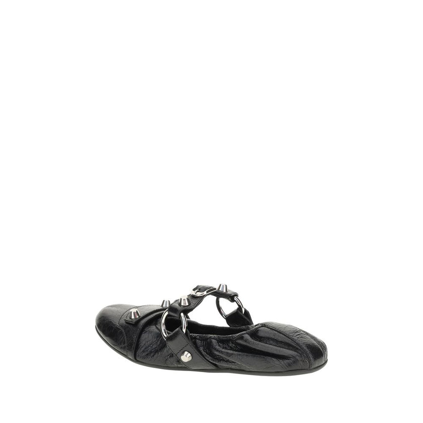 Black Calf Leather Bos Taurus Ballet FlatsBalenciaga’s City Ballerinas are a mix of elegance and boldness, crafted in Arena lambskin leather for a touch of luxury. The rounded toe and silver ABS buckle studs add character and originality. The tone-on-tone