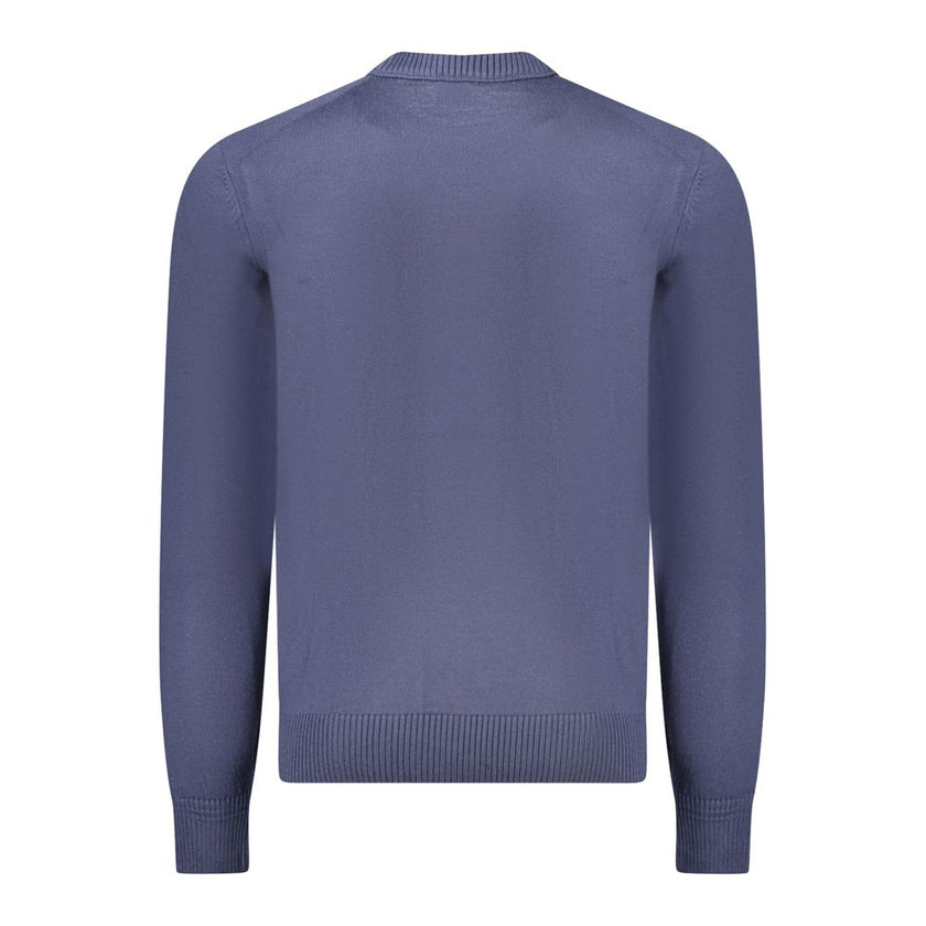 Blue Wool Men SweaterElevate your wardrobe essentials with the impeccable craftsmanship of Hugo Boss. This long-sleeved T-shirt blends sophistication with casual charm, featuring a sleek crew neck and the iconic logo delicately embroidered for a statement