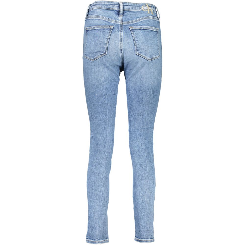 Blue Cotton Women JeansStep into chic sustainability with Calvin Klein’s high-rise skinny jeans, tailored for the trendsetter conscious of fashion and environment alike. With an elegant embroidery and the signature logo detail, these jeans are not just a