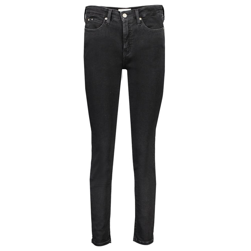 Black Cotton Women's Skinny JeanElevate your wardrobe with a sleek touch from Calvin Klein’s Mid Rise Skinny Jeans. Crafted with precision, these jeans merge classic 5-pocket design and modern sustainability using 20% recycled cotton. Tailored to accentua