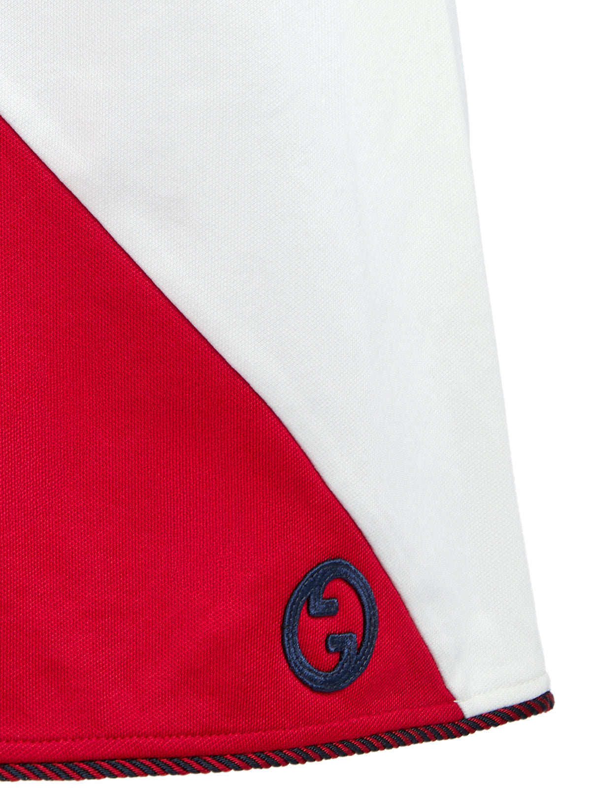 White polyester and Cotton short dressGUCCI Gorgeous brand new, 100% Authentic Gucci White polyester and Cotton short dress Model: 746830XJFUZ9088 Material: Polyamide Color: White GG Logo Detail Made in Italy Very exclusive and high craftsmanshipWhite pol