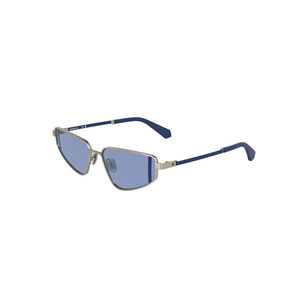 Gray Metal Women SunglassesInfuse your vision with a touch of refined elegance with these Calvin Klein sunglasses. Crafted for the fashion-forward, these metal frames boast a sleek rectangular design, complemented by the cool allure of blue lenses. Perfec