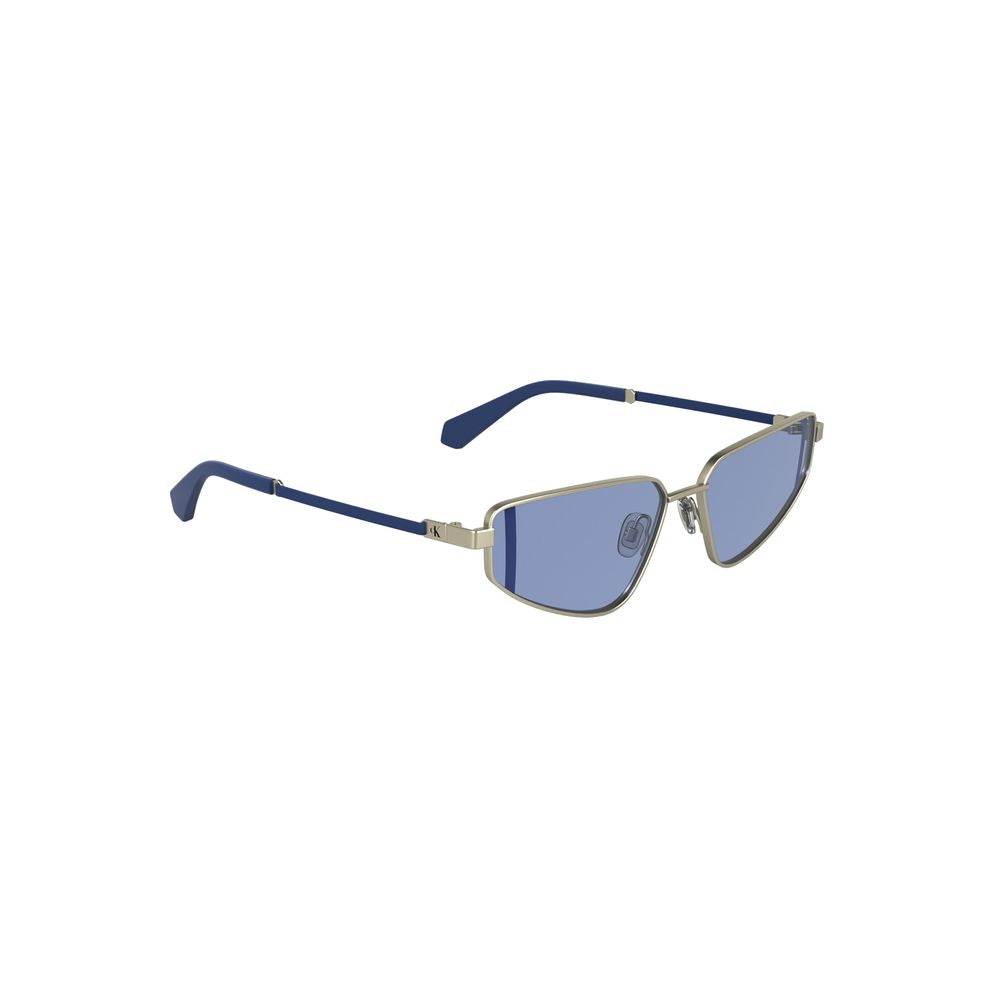 Gray Metal Women SunglassesInfuse your vision with a touch of refined elegance with these Calvin Klein sunglasses. Crafted for the fashion-forward, these metal frames boast a sleek rectangular design, complemented by the cool allure of blue lenses. Perfec