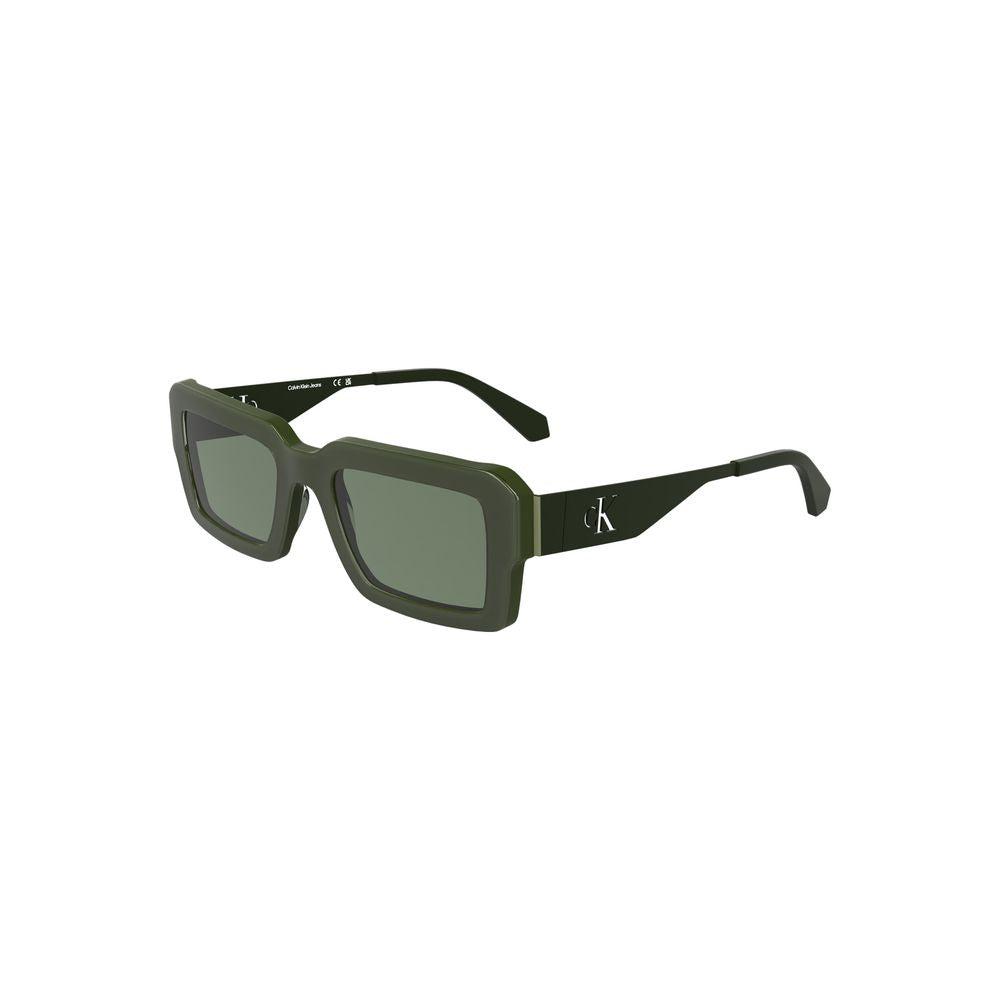 Green Acetate Women SunglassesMake a statement with Calvin Klein’s sleek sophistication. These sunglasses feature an acetate frame that perfectly encapsulates modern refinement. The rectangular green lenses lend an air of mysterious allure while ensuring