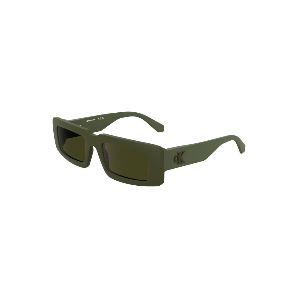 Green Bio-Based Fabric Women SunglassesUnveil your avant-garde style with Calvin Klein’s captivating sunglasses. Crafted with an eco-conscious bio-based frame, these shades boast a sleek rectangular lens that infuses any look with a hint of modern allure.