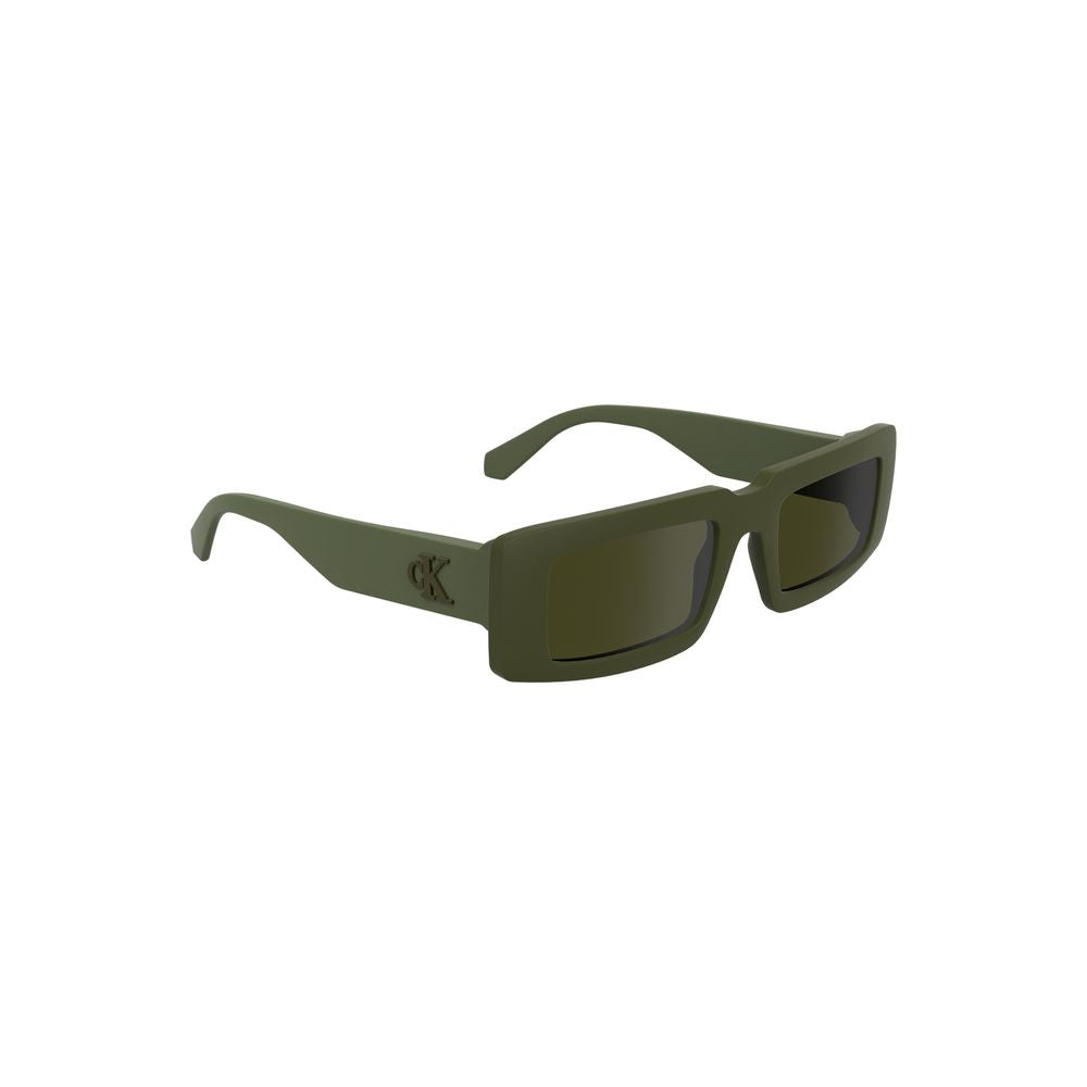 Green Bio-Based Fabric Women SunglassesUnveil your avant-garde style with Calvin Klein’s captivating sunglasses. Crafted with an eco-conscious bio-based frame, these shades boast a sleek rectangular lens that infuses any look with a hint of modern allure.