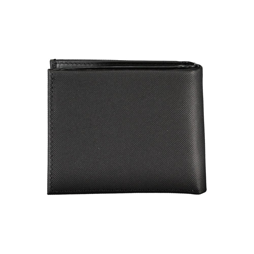 Elegant Black Leather Wallet with RFID BlockDiscover the fusion of functionality and style with this elegant black wallet, perfect for the modern man. Crafted with precision, this 100% leather wallet from Calvin Klein is designed to keep your essentials s