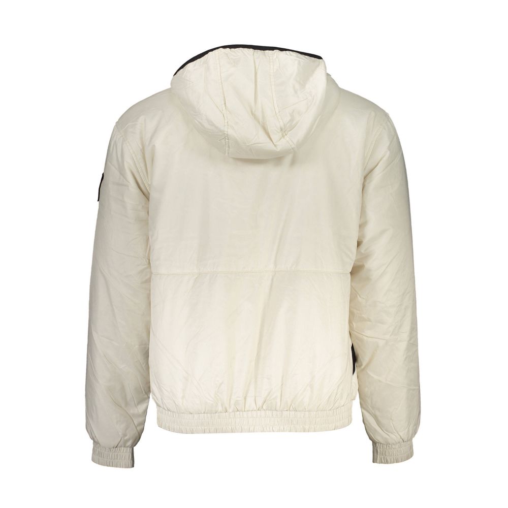 Beige Polyester Men JacketExperience eco-conscious luxury with this Calvin Klein hooded jacket, a perfect blend of sustainability and style. Crafted from 100% recycled polyester, it’s designed to make a statement while keeping you warm with a lightweight