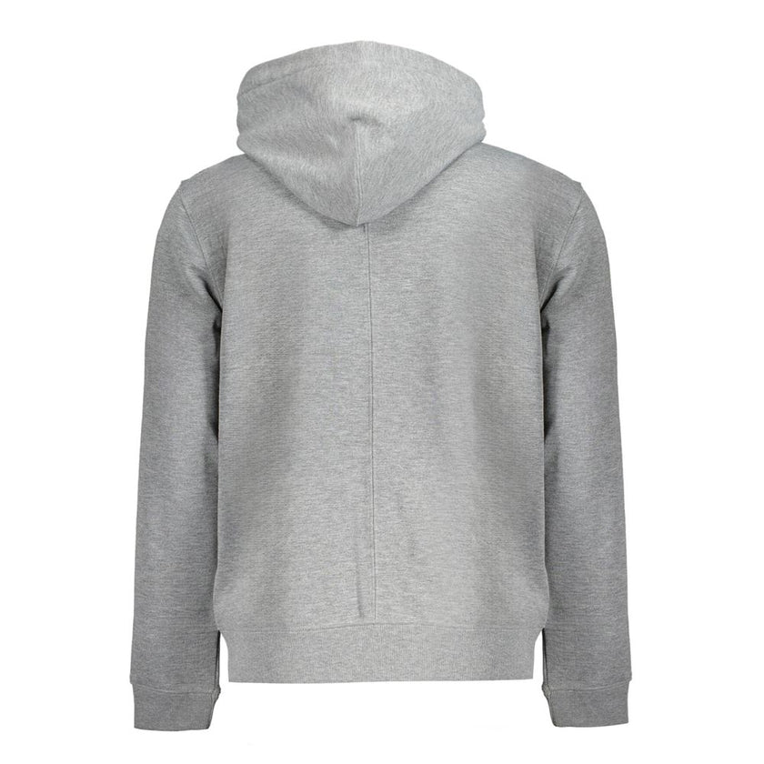 Gray Recycled Polyester Men HoodieDive into the epitome of sporty luxury with Calvin Klein’s latest creation—the sleek, long-sleeved sports hoodie that exudes effortless style. A standout piece for the eco-conscious trendsetter, it’s crafted from 100% rec