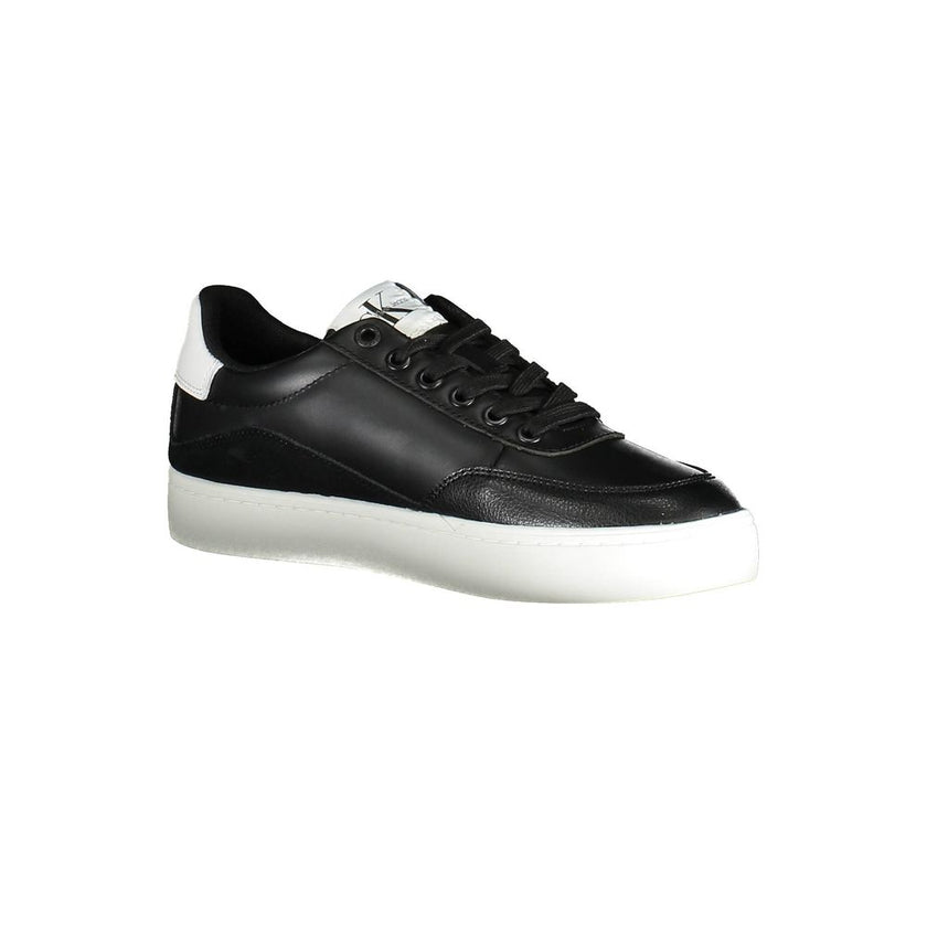 Black Leather Women SneakerElevate your athletic chic with these striking Calvin Klein sneakers, designed for the style-conscious with a passion for sustainability. A contemporary classic, this footwear marries comfort with a bold aesthetic, featuring eye