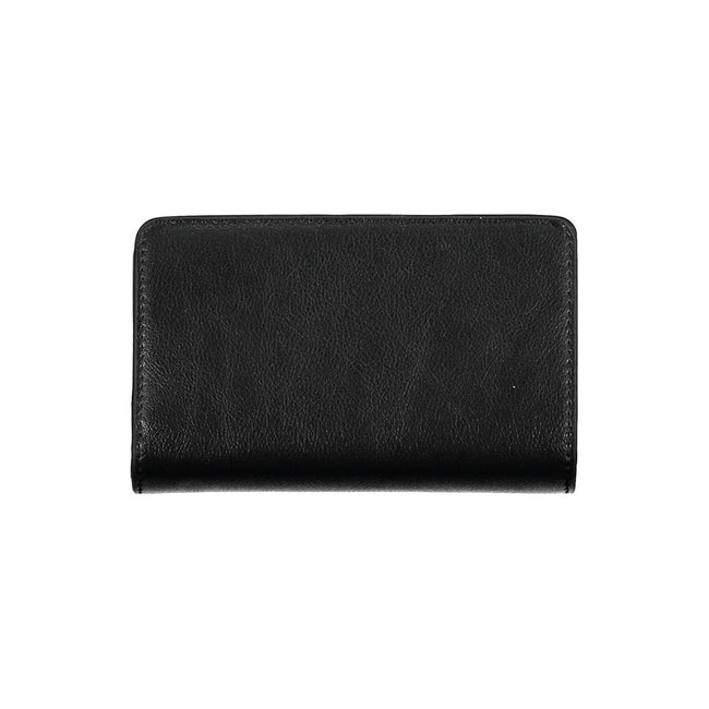 Black Polyethylene Women WalletIndulge in the epitome of sophistication with the Calvin Klein wallet. Perfectly blending functionality with chic elegance, this wallet features a singular main compartment, dual internal card spaces, and a secure purse area