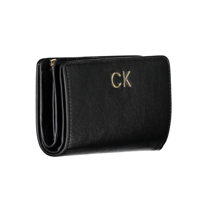 Black Polyethylene Women WalletIndulge in the epitome of sophistication with the Calvin Klein wallet. Perfectly blending functionality with chic elegance, this wallet features a singular main compartment, dual internal card spaces, and a secure purse area