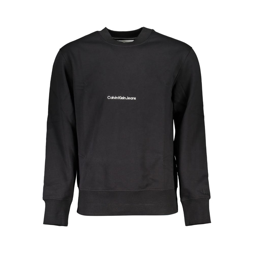 Black Cotton Men SweaterStep into the epitome of urban cool with this Calvin Klein long sleeve sweatshirt. Crafted for the modern man, this piece is a symphony of comfort meets style. With a plush fleece interior for those cooler days and a bold embroider