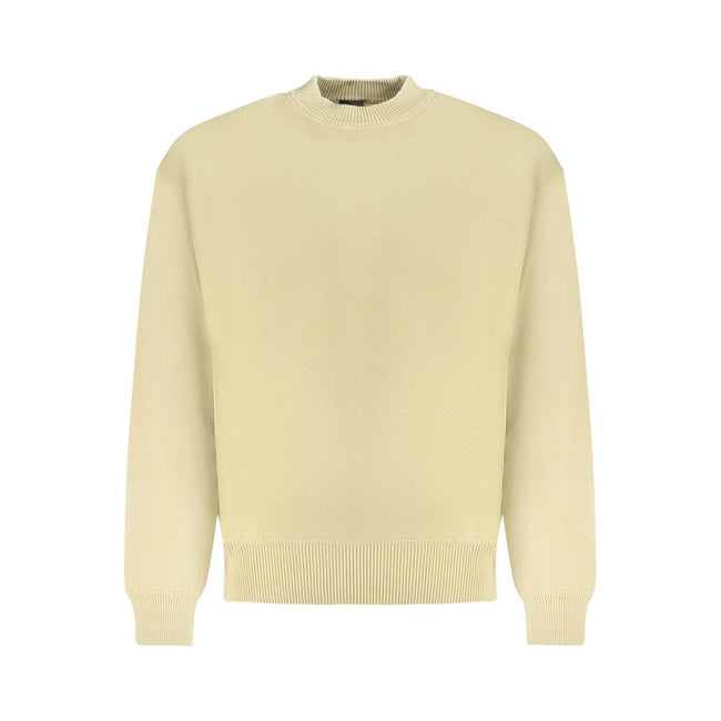 Beige Cotton Men SweaterElevate your wardrobe with this exquisite Hugo Boss sweater. Meticulously crafted from 100% regenerative cotton, this long-sleeved crew neck is more than just a garment; it’s a statement. Designed with the modern man in mind, it bo