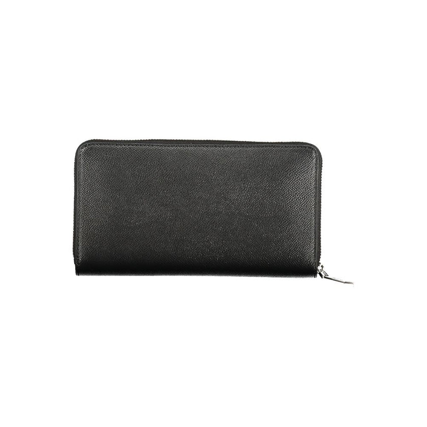 Black Polyethylene Women WalletElevate your accessory ensemble with the sleek and sophisticated Calvin Klein wallet, crafted for the modern trendsetter. This eco-conscious gem, made from recycled polyester, is not just a statement in fashion but responsib